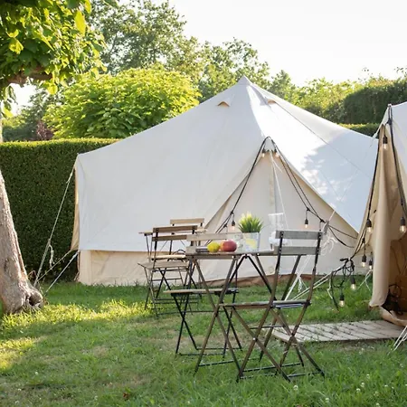 Santillana & Glamping Santillana del Mar