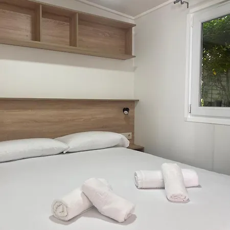 Resort Camping Santillana Del Mar サンティリャーナ・デル・マル